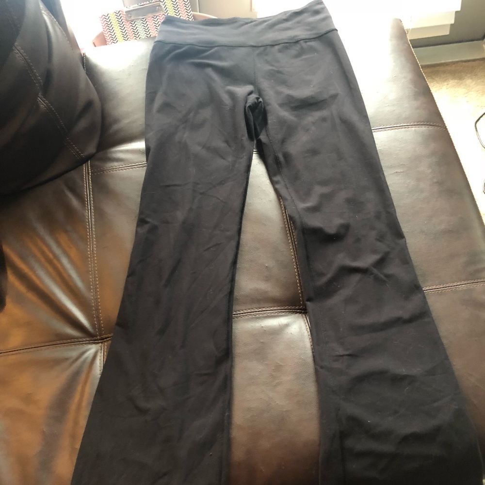 Lululemon yoga pants size small